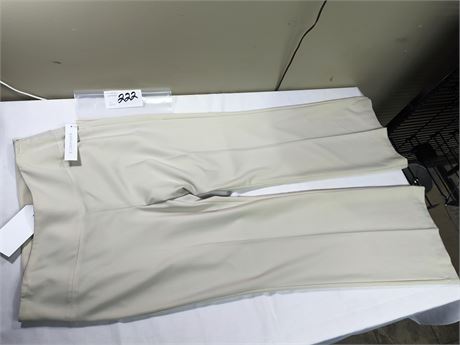 Lot 222 - Margaret M Size Zip Basic Pant, Size 14