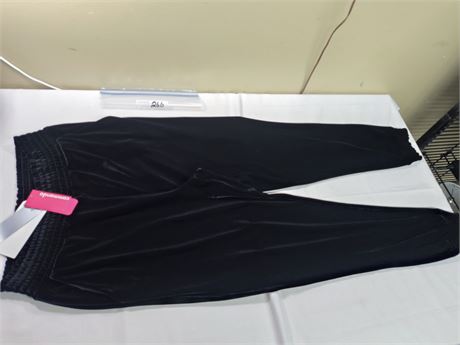 Lot 266 - Commando Velvet Smocked Jogger, Size XL