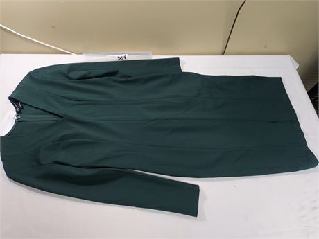 Lot 367 - Nora Gardner Diana Dress W/Sleeves, Size 6