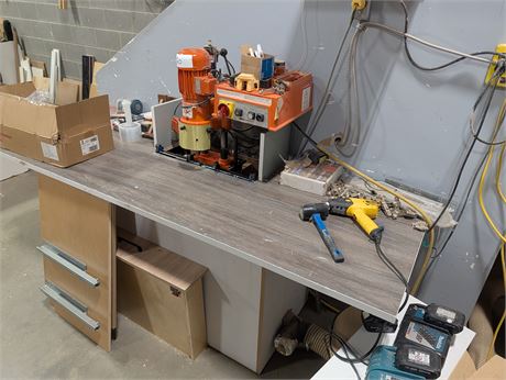 Lot 20 - 2000 Blum  Hinge Boring Machine