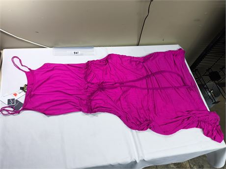 Lot 381 - The Samantha Leibowitz Dress, Size L