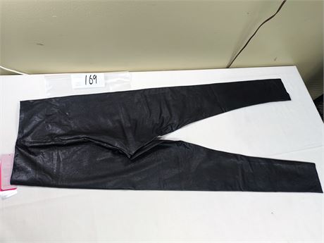Lot 169 - Commando Faux Leather Legging with Perfect Control, Size Extra-Small