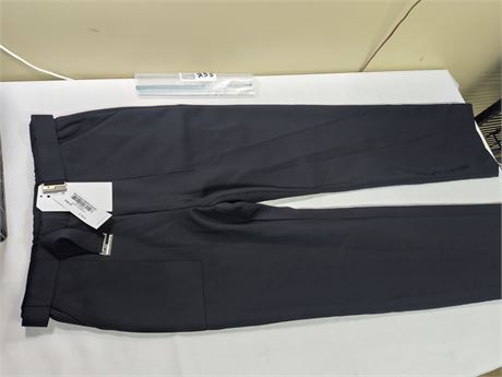 Lot 235 - Shan Elegant Belted Trousers, Size 8