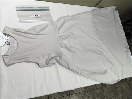 Lot 420 - Recreation Connie Dress, Size S