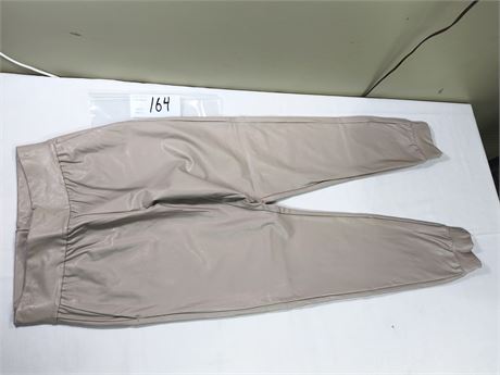 Lot 164 - Commando Faux Leather Jogger, Size Extra Small