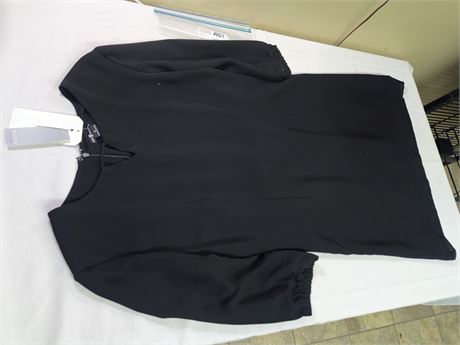 Lot 401 - Zahara Dress Crepe Dress, Size L