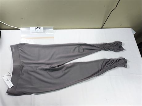 Lot 154 - Terrera Ruched Movement Legging, Size Medium