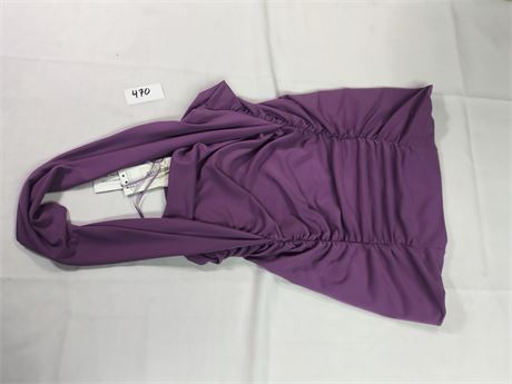 Lot 470 - Davidson Halter Top, Size S