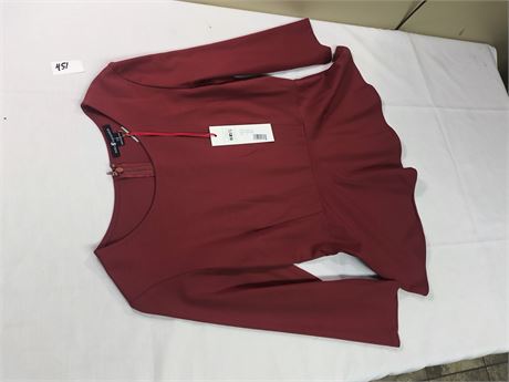 Lot 451 - Nora Gardner Kelly Top with Sleeves, Size 10