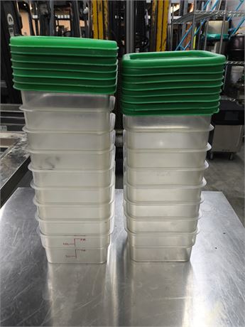 Lot 4 - Cambro CamSquare food storage containers.