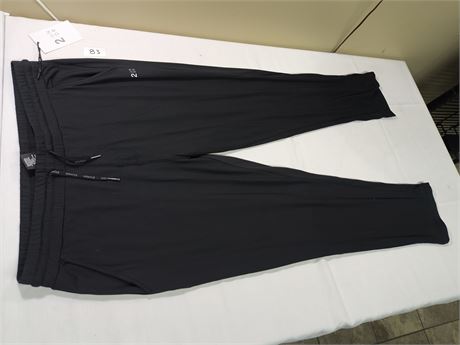 Lot 83 - 2Under Leisure Pant