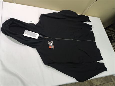 Lot 149 - Quick Flip Hoodie