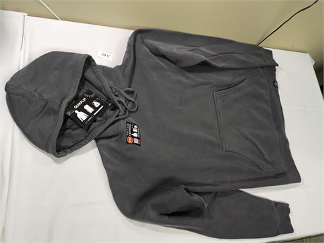 Lot 125 - Quick Flip Hoodie