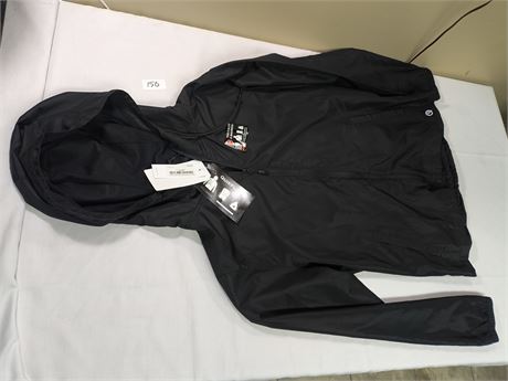 Lot 156 - Quick Flip Windbreaker