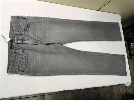 Lot 19 - Fidelity Mens Denim