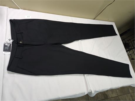 Lot 67 - Raffi Theo Pant