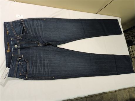 Lot 11 - Fidelity Mens Denim