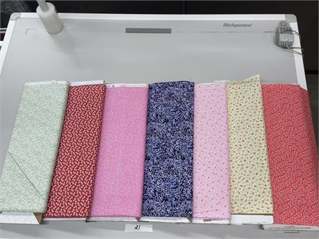 Lot 21 - Bolt's of Faberic