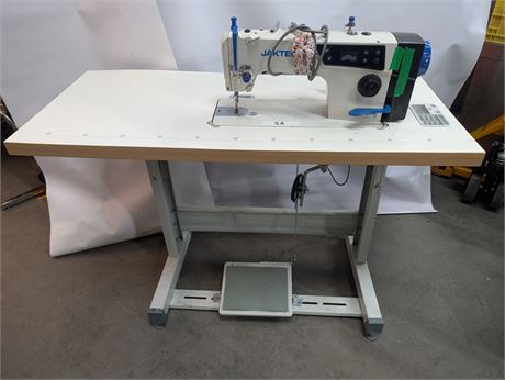 Lot 5A - Jaktek Sewing Machine and table