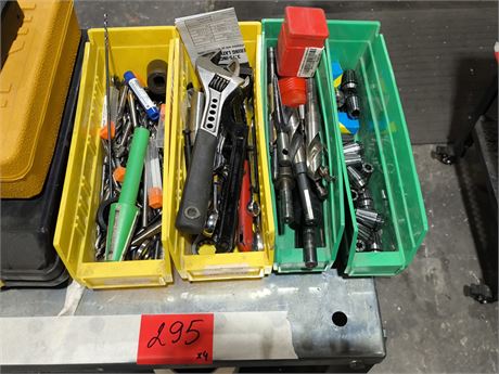 Lot 295 - Lathe Accessories