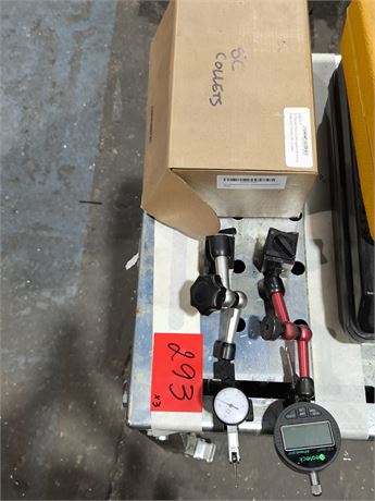 Lot 293 - Magnetic Dial Indicator