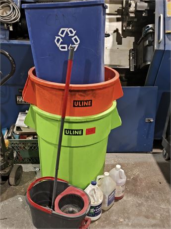 Lot 306 - Garbage Can and Cleaners