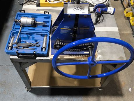 Lot 202 - Tubing Roller and Head Set