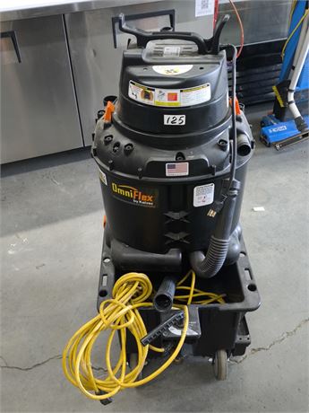 Lot 125 - Kaivac OmniFlex Crossover Cleaning System