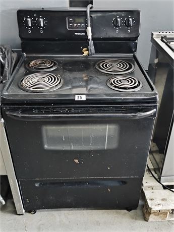 Lot 33 - Frigidaire electric stove