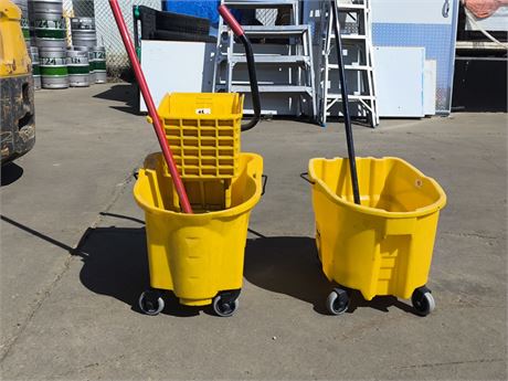 Lot 43 - commercial mop buckets with wringers