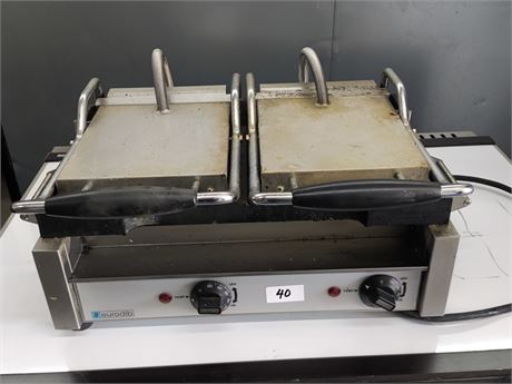 Lot 40 - Eurodib Panini Sandwich Grill, specifically Model SFE02375-240