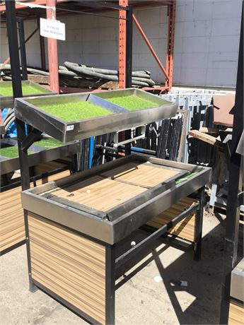 Lot 137 - Commercial Display Stand