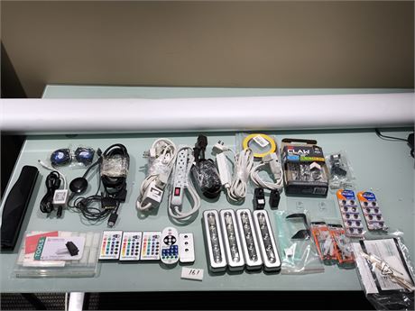 Lot 161 - Variety Accessories