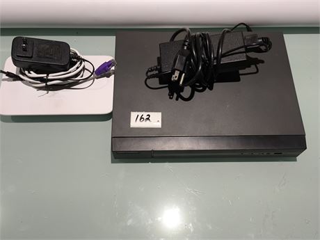 Lot 162 - Hikvision Network Video Recorder and Access Point