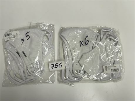 Lot 786 - White Face Masks