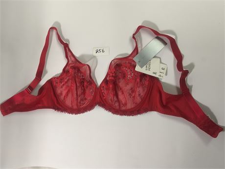 Lot 256 - Simone Perele Wish Full Cup Plunge Bra