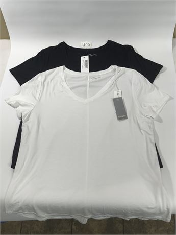 Lot 503 - XL Terrera Rylie V-Neck Tee