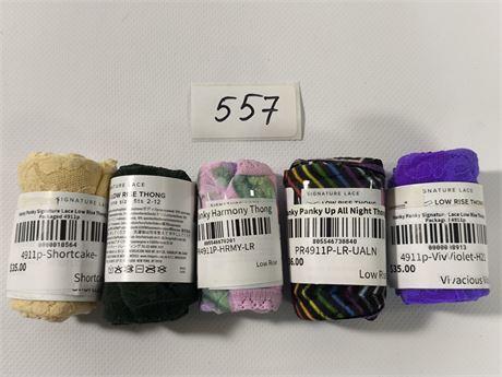 Lot 557 - Hanky Panky Signature Lace Low Rise Thong