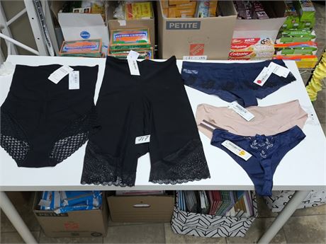 Lot 717 - Simone Perele Underwear