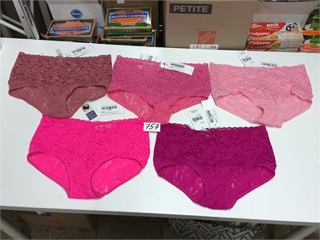Lot 757 - Hanky Panky Underwear