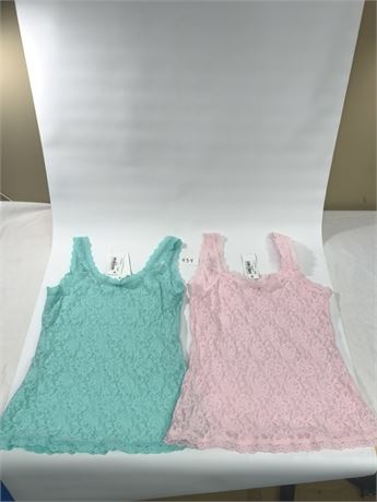 Lot 434 - Hanky Panky Signature Stretch Lace Classic Camisole