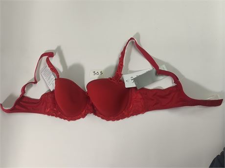 Lot 363 -  Simone Perele Andora 3D Moulded Bra