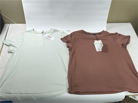 Lot 468 - Recreation Nikkie Tee
