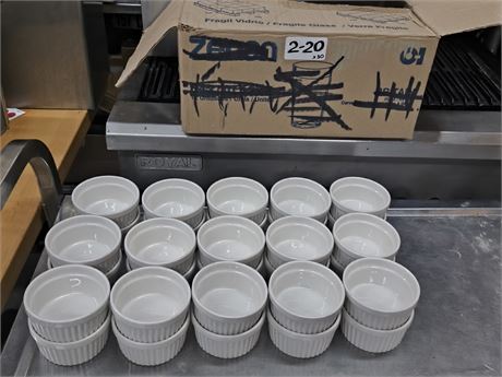 Lot 2-20-Dowan Serving Dishes
