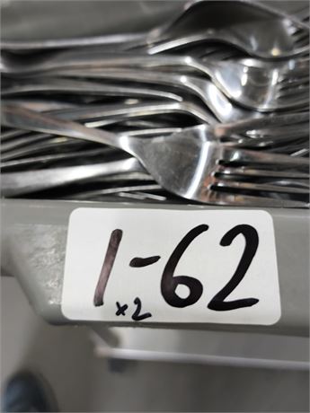 Lot 1-62 - Cuttlery