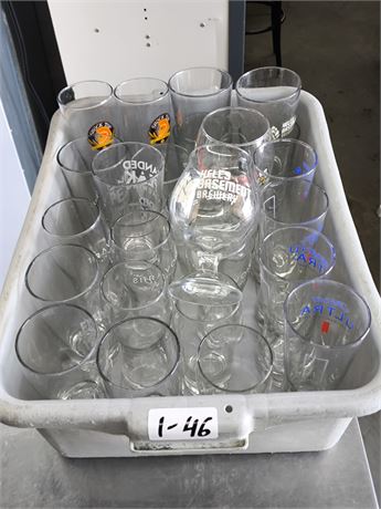 Lot 1-46 - Glasses