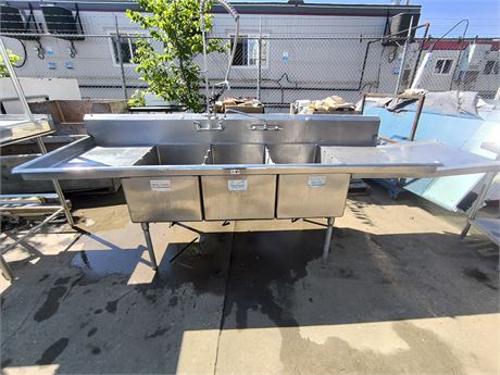 Lot 1-81 - Stainless Steel Sink