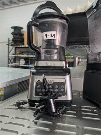 Lot 4-24 - Ninja Domestic Blender