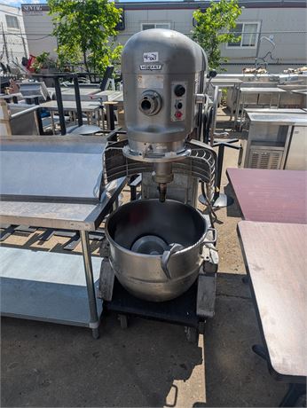 Lot 4-21 - Hobart 80Qt Mixer