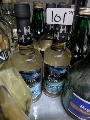 Lot 101 - China white Creme de Cacao